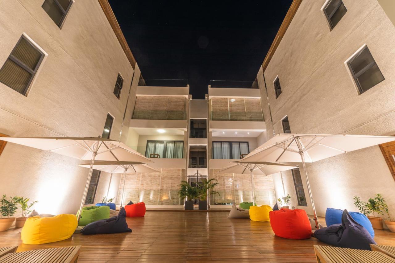 One Bay Residence - Apartment 2 - Apartment In Pereybere Pereybere Beach Exterior photo