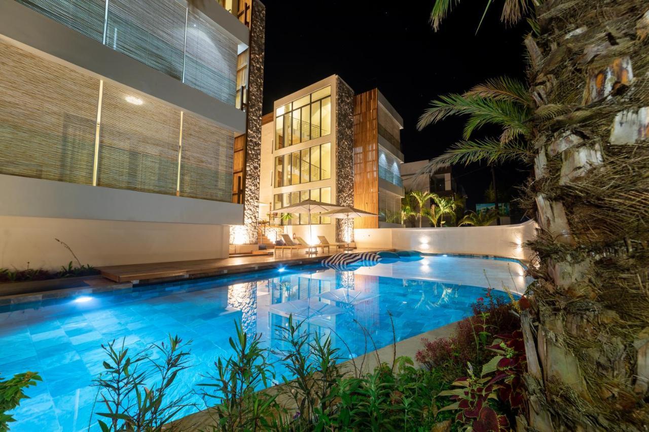 One Bay Residence - Apartment 2 - Apartment In Pereybere Pereybere Beach Exterior photo