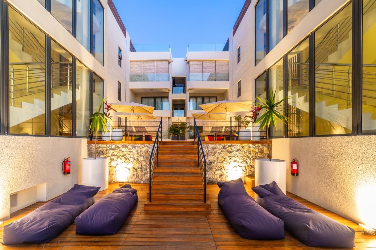 One Bay Residence - Apartment 2 - Apartment In Pereybere Pereybere Beach Exterior photo